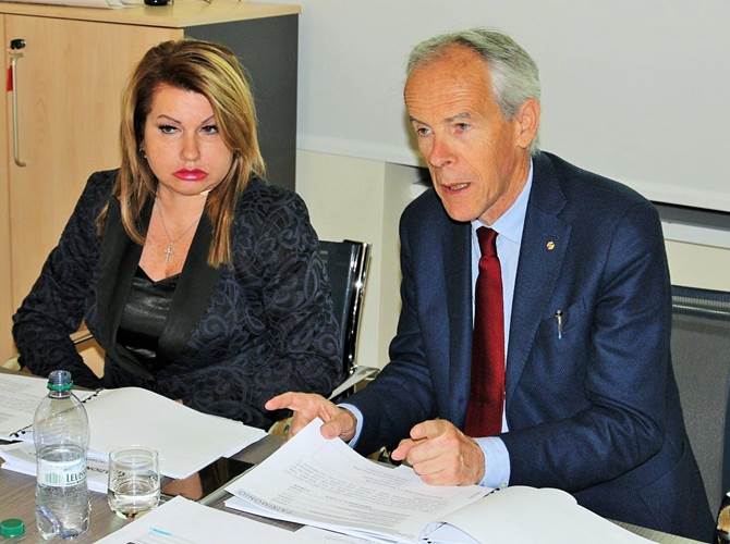 Promocoop mette le ali ai progetti  di sviluppo delle cooperative  Approvato il bilancio della Finanziaria del sistema cooperativo trentino che gestisce il Fondo Mutualistico e Partecipativo a favore dell’innovazione, delle aggregazioni, del progresso tecnologico e del rafforzamento finanziario delle cooperative. Dal 2011 le società del movimento hanno potuto beneficiare di 30 milioni di euro tramite il Fondo Partecipativo.