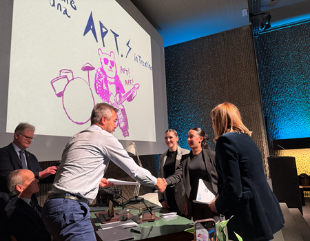 il direttore Cescchi si congratula con le cooperative scolastiche