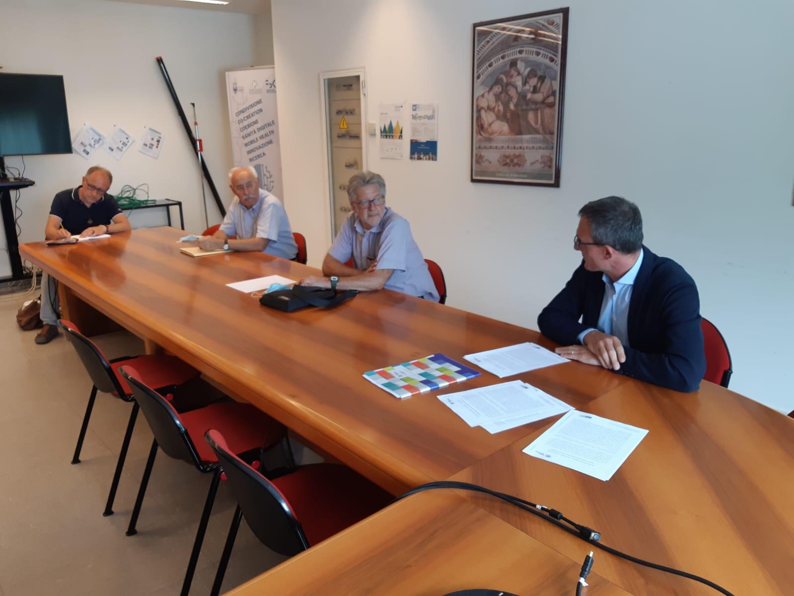 Prosegue, tra l’assessorato alla salute della Provincia autonoma di Trento e i soggetti che esprimono le istanze degli ospiti e dei territori, il dialogo sulle Rsa e sulle risposte organizzative da dare di fronte al rischio rappresentato dal Covid.