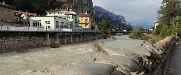 Riguardano le abitazioni e le attività agricole nei Comuni situati nei bacini del torrente Noce e del fiume Sarca.