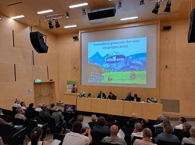 Latte Trento assemblea 2025