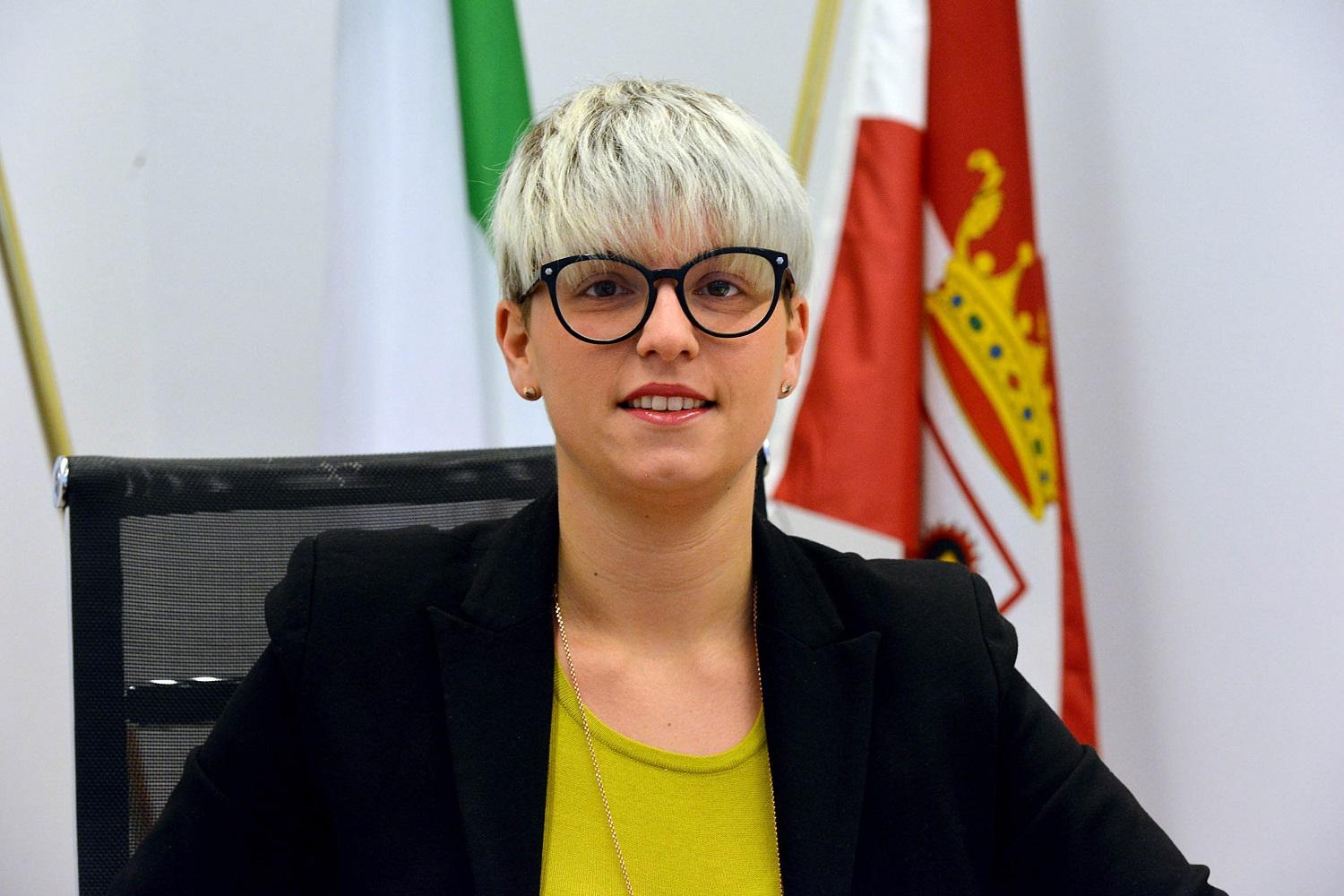 Diversi sono stati gli incontri tra l'Assessore Giulia Zanotelli e il Tavolo Verde rispetto alla proposta di modifica del Consiglio d'Amministrazione della Fondazione Mach. In tali sedi l'Assessore ha sempre evidenziato l'obiettivo che ci si pone: rafforzare le competenze manageriali e scientifiche dei membri per raggiungere gli obiettivi e realizzare le strategie che la Provincia e il mondo agricolo intendono perseguire per il bene di tutta l'agricoltura trentina, tra cui la sostenibilità ambientale, la qualità delle produzioni, l’utilizzo equilibrato della risorsa idrica, il ricambio generazionale connesso alla formazione e l'innovazione, per citare alcune delle aree di intervento.