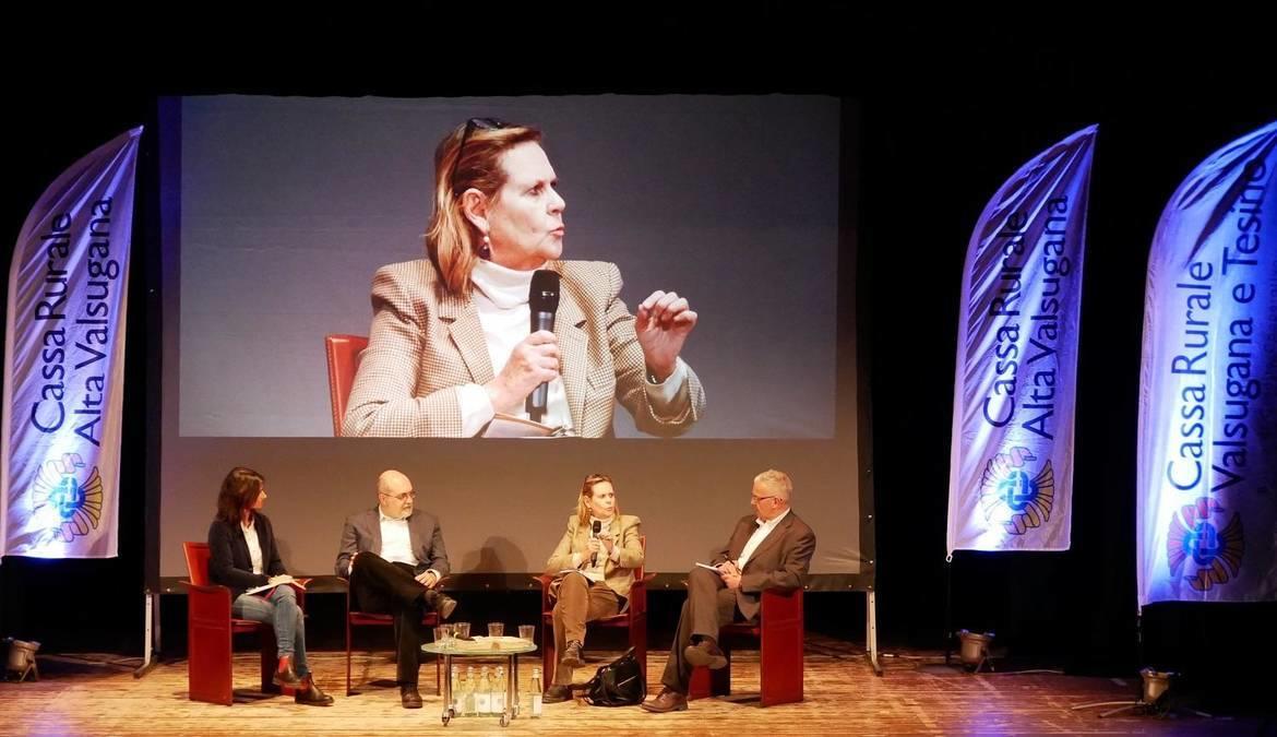 Nuova edizione dell'ormai tradizionale ciclo di incontri nato dalla collaborazione tra la Cassa Rurale Valsugana e Tesino, la Cassa Rurale Alta Valsugana, Arte Sella ed Euricse.