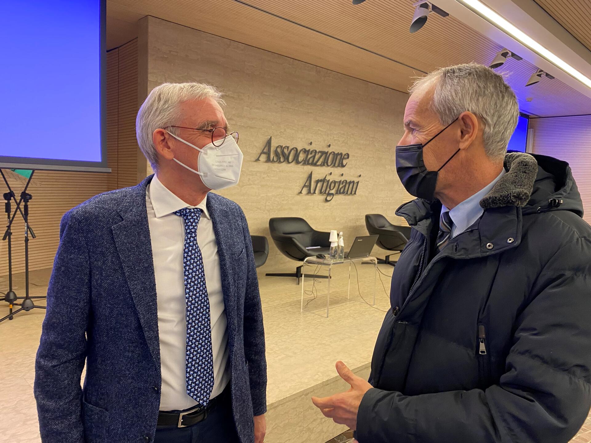 Si è concluso oggi pomeriggio l’anno di presidenza del Coordinamento Provinciale Imprenditori di Marco Segatta numero uno dell’Associazione Artigiani Trentino. Ora toccherà a Roberto Simoni, presidente della Federazione Trentina della Cooperazione, guidare il Coordinamento nei prossimi dodici mesi.