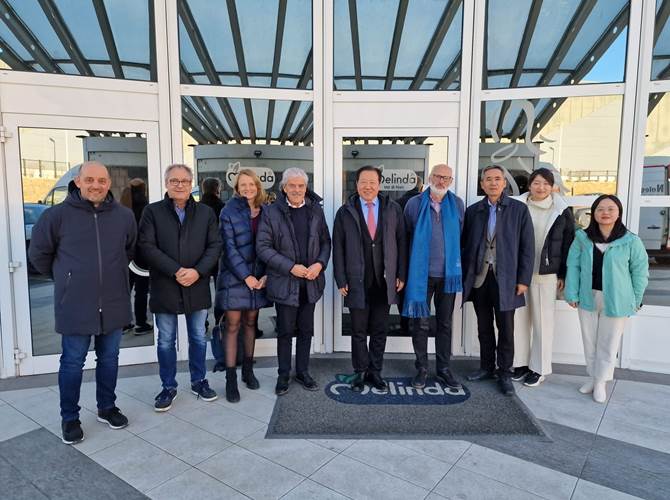La delegazione con i vertici di Assomela