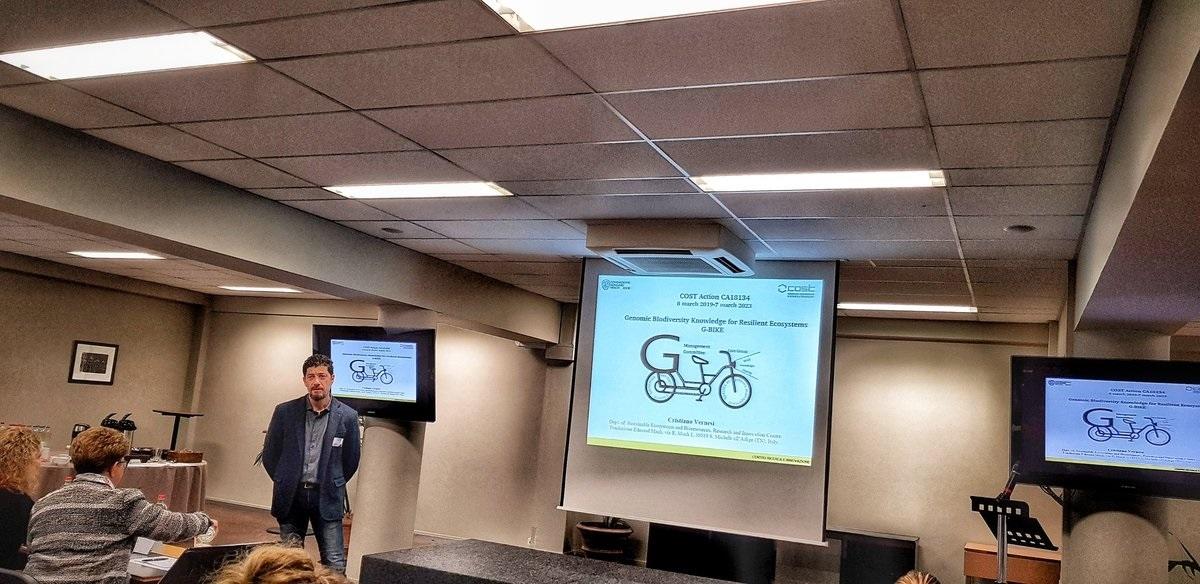 Fondazione Edmund Mach al vertice di “G-BiKE”, una nuova rete europea di ricerca per valorizzare la genetica e la genomica nell’ambito della conservazione della biodiversità. Il network, inserito nel programma Horizon 2020 Cost, si è dato appuntamento per la prima volta a marzo a Bruxelles, eleggendo come Chair (Coordinatore) e rappresentante scientifico Cristiano Vernesi, ricercatore della Fondazione Edmund Mach con grande esperienza nel campo.