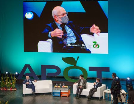 Intervento di Alessandro Dalpiaz, direttore di Apot Associazione Produttori Ortofrutticoli Trentini