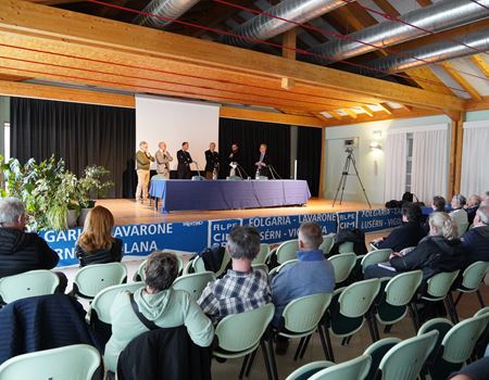 La sala congressi del Comune di Lavarone