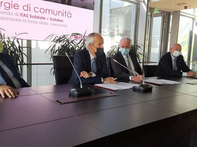 “Energie di comunità” per il sostegno al terzo settore Itas Mutua e Cooperazione trentina uniscono le forze per fornire un aiuto concreto al mondo del Terzo Settore che, in questi mesi di pandemia, sta sostenendo con crescente difficoltà le categorie più svantaggiate della società.