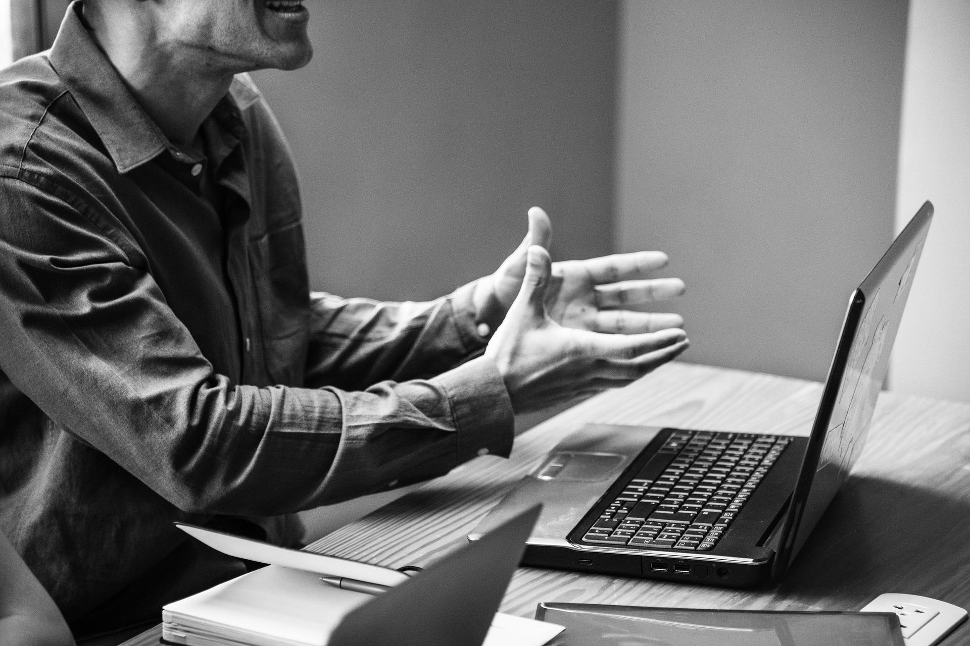 “Come riconoscere, gestire, contrastare e prevenire le diverse espressioni di disagio, molestie, mobbing e violenze in ambito lavorativo”  è un laboratorio formativo organizzato dall'associazione Donne in Cooperazione, in collaborazione con la Federazione Trentina della Cooperazione e l’Università degli Studi di Trento, rivolto alle direzioni e ai/alle responsabili del personale delle cooperative. Due le date per partecipare: il 14 giugno, al mattino, e il 24 settembre al pomeriggio