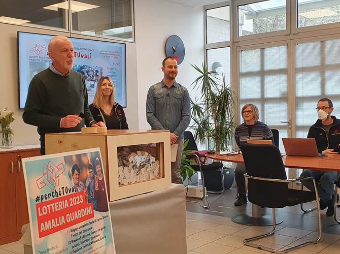 Estrazione con il presidente Ghersini