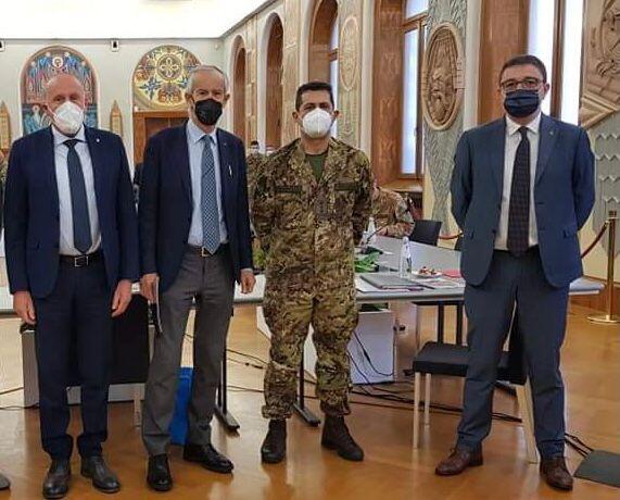 Il presidente del Coordinamento Provinciale Imprenditori, Roberto Simoni, ha consegnato l’appello degli imprenditori trentini all’avvio della campagna vaccinale nelle aziende.