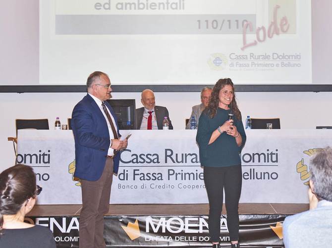 E’ riuscita bene, la cerimonia di assegnazione delle borse di studio organizzata a Moena dalla Cassa Rurale Dolomiti di Fassa Primiero e Belluno.