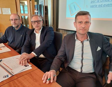 Da Destra Albasini, Barbi, Ramelli